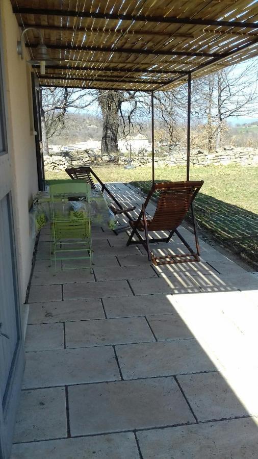 Le Marronnier Apartment Niozelles Exterior photo